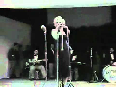 Marilyn Monroe - Elton John - Candle In The Wind.