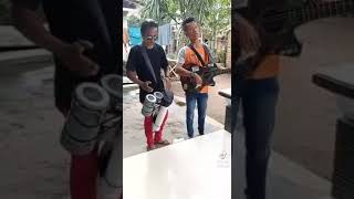 Download lagu Viral pantun madura versi pengamen Sukowono mp3 Download lagu Viral pantun madura versi pengamen Sukowono mp3