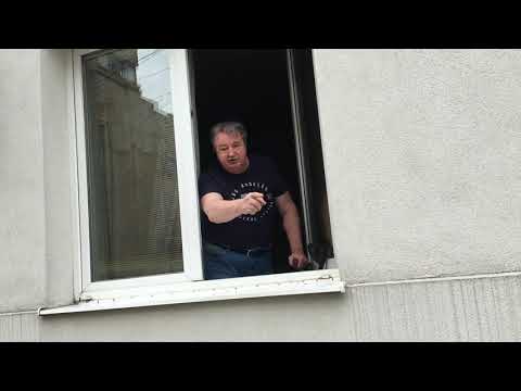 Scuipă și amenință cu Cordunenii - Curaj.TV