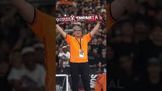 Download lagu Momen menyanyikan ‘Persija Menyatukan Kita Semua’ di GBK 🔥 #vivagoal #persija #persijajakarta mp3