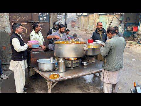 8 AMAZING Pakistani BREAKFAST Spots In LAHORE 😱 LATEST Street Food COOKING | CHEAP Eats COMPILATION