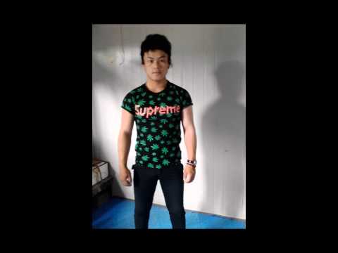 Tsoj Vang tu muam palinya