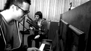 The Khanz - Falling Apart (semi-acoustic)