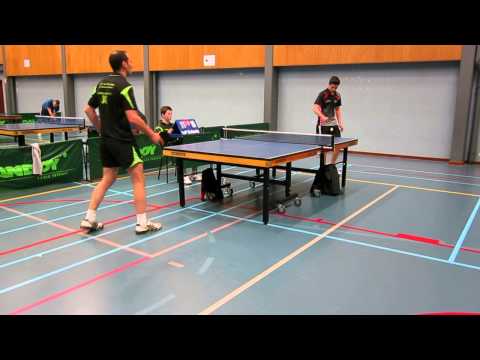 Nino-Lamote (B6...Gullegem) Tegen Werner Bickx (B6...TTC Zoersel)