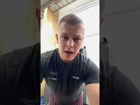 Audin moottori kalkattaa kuumana