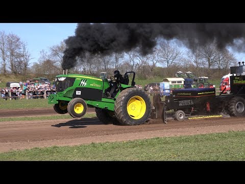 Kein Vollstedt 20.04.2019 ca 3,6t Team Lindemann Test Tractor Pulling auf dem Dorf
