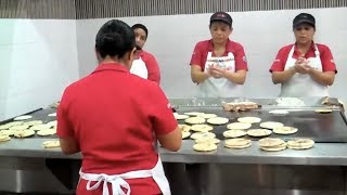 Pupusas "Typicos Margoth" - San Salvador, El Salvador