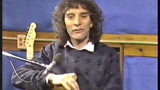 Albert Lee - Talking about his guitars