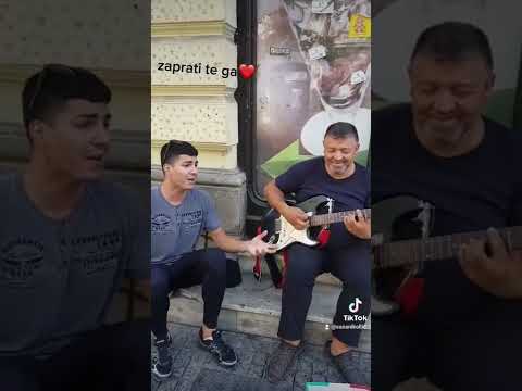 U Knez Mihajlovoj ulicni sviraci