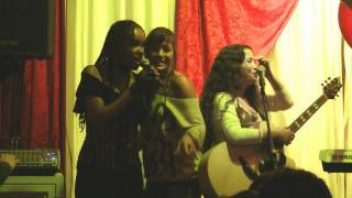 Elisete, Perla and Laila Malcos - Pais tropical (Jam session)