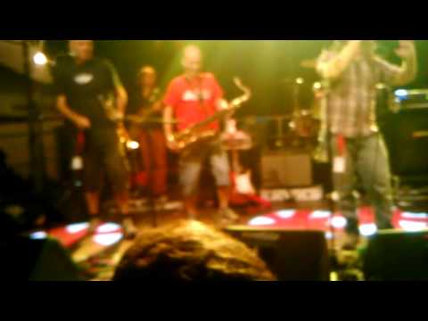 Radici Nel Cemento - Bella Ciccia (live@OpenAir MonteCarasso 12.06.15)