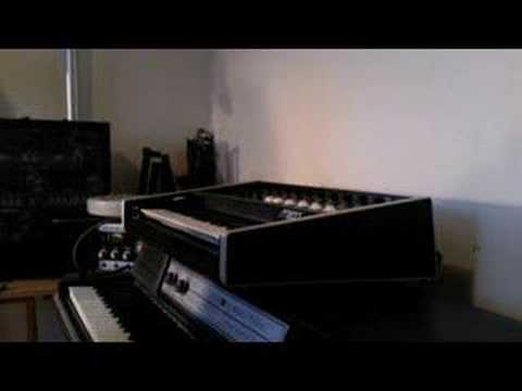 Moog Micromoog Demonstration