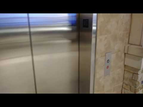 Scenic Montgomery Hydraulic Elevator At Oak Park Mall Overland Park, Kansas