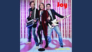 Download lagu Valerie mp3