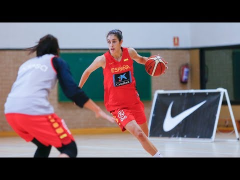 MARÍA CONDE | 14 puntos 6 rebotes vs Mann Filter | Liga Femenina - 31.03.2018