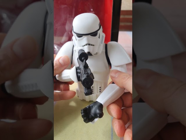 Vídeo relacionado con ABYSTYLE Banco de monedas Star Wars R2D2, Hucha R2D2, Niños, Fans de Star Wars, niños y adultos, Unisex, Azul