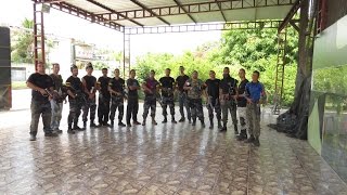 Gust - jogo no campo Bomb Squad