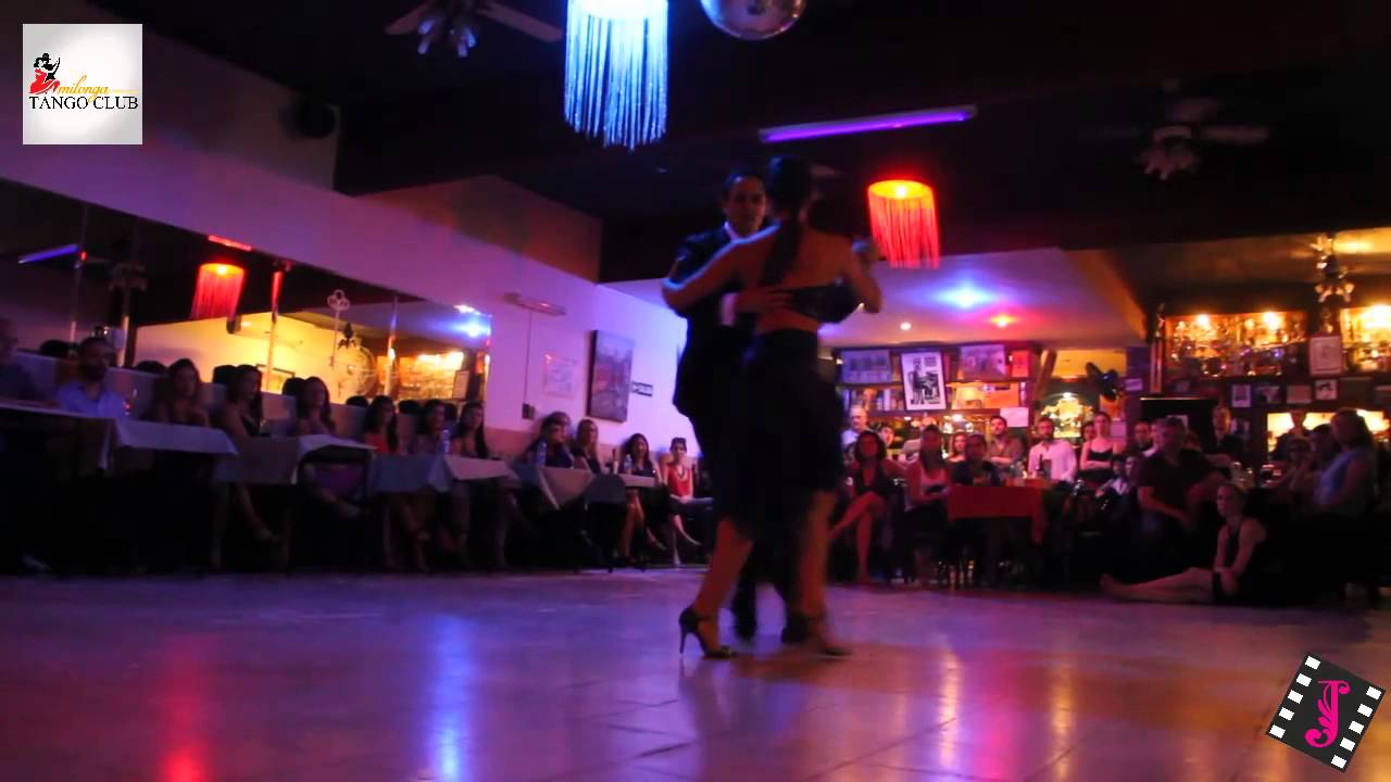 DAVID PALO y ANABELA BROGIOLI en el Tango Club Milonga (Tango)