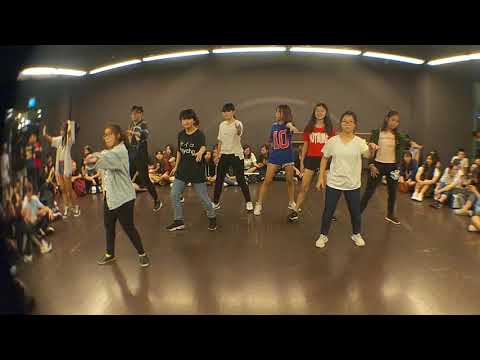 200418 Kpop Dance Off Vol 97: Seventeen - Clap