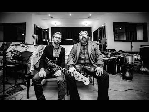 That Spirit of Christmas - Anton DeFade ft. Clinton Clegg