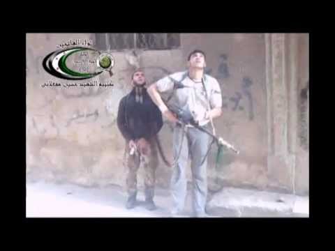 تمركز العناصر قبل اقتحام كتيبة الشهيد حسين مفعلاني لأحد مواقع قوات النظام في شارع فلسطين في مخيم اليرموك في مدينة دمشق