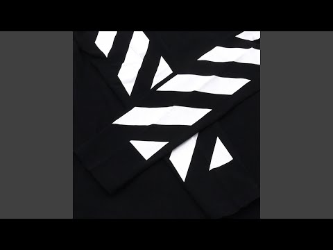 Off White (feat. Ohgeesy & Fenix Flexin')