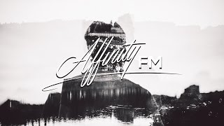 VIBRALVX -  Lilt (feat. Julia Vadström)