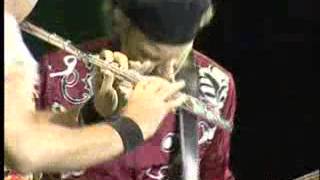 JETHRO TULL - LIVING WITH THE PAST -  PART 6