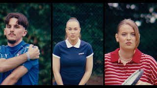 Lilou - En Italie feat. DMA, Nina Palaire (Clip officiel)