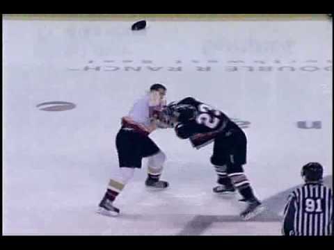Nick Kemp vs Steven Oleksy