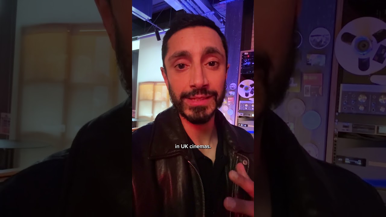 Miniature de la vidéo Riz Ahmed is HAMLET, as you've never seen him before. du film Hamlet