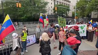 Supporters rally outside New York courthouse demanding release of Nicolás Maduro