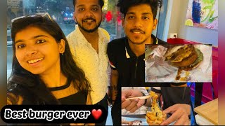 Best burger ever | Burger Company | Priyanshu Pal | #streetfood #bestburger #chickenburger