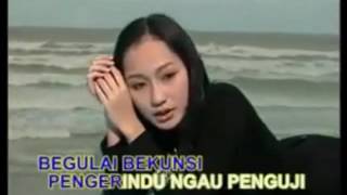 Download lagu Pengerindu Tua Melissa Francis mp3