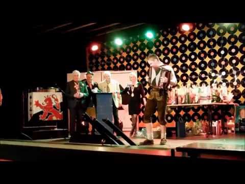 Kyle Schielen speelt tijdens receptie Buutekampioen Hub Stassen 1 feb 2015