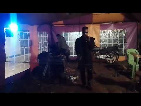 Live perform by almasi the rockstar