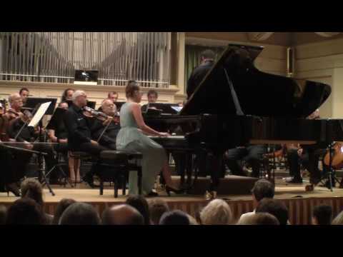 Beethoven Piano Concerto no. 1 Rondo - Klára Francová