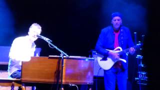 Steve Winwood - Glad   Light Up Or Leave Me Alone 4-25-15 Capitol Theatre, Port Chester, NY
