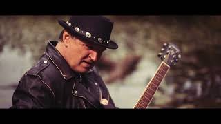 Video PETR  PRIESSNITZ  -  Seděl malej kluk   (Official Video)