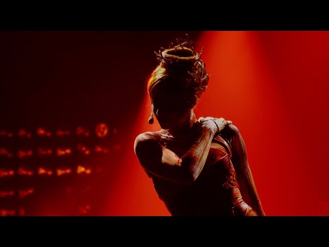 Mylène Farmer - L'Âme-Stram-Gram (Stade de France Live)