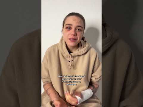 SHOW CIVIL COURAGE AND DON'T LOOK AWAY FROM THINGS LIKE THIS 🙏❤️ #nohate #nohatejustlove #attack ...