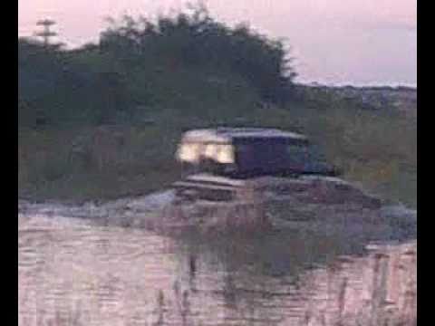 Land Rover Discovery prin mlastinile de la Giarmata-Vii