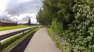 preview picture of video 'Sykler gjennom Stiklestad allè ned til Verdal sentrum.'