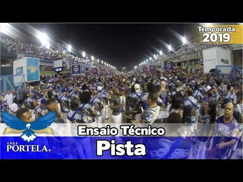 Portela 2019 - Bateria no ensaio técnico (Pista) - Apoteose ao vivo