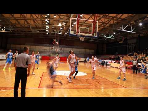 slovenska-kosarka.si: Zabijanje Priesta na tekmi Slovan : Elektra