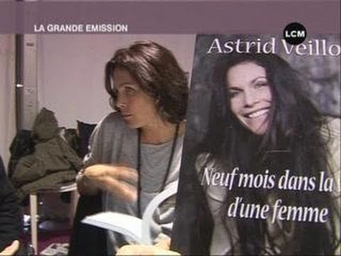 Astrid Veillon a accouché... d'un livre!