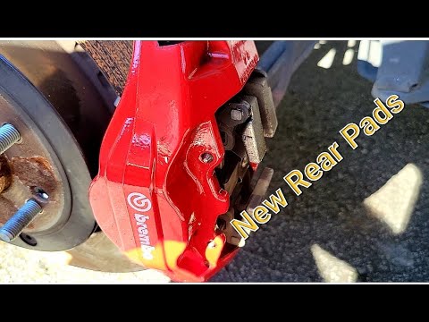 Kia Stinger GT - Rear Brake Pad Replacement 37K Miles!!