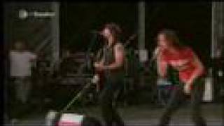 Juliette &amp; The Licks - Bullshit King (LIVE!)