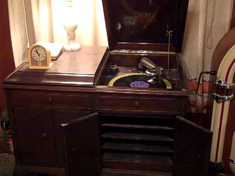 THE COLUMBIANS DANCE ORCH. DE LUXE - THAT RED HEAD GAL - ROARING 20'S VICTROLA