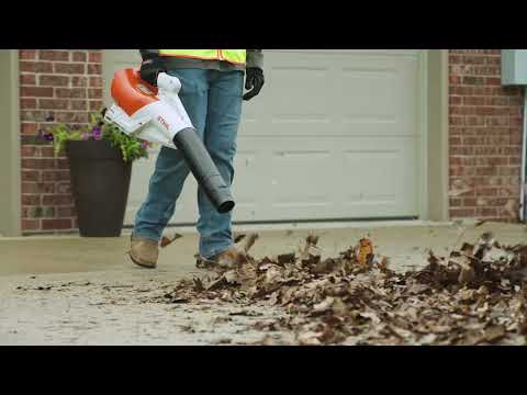 Stihl BGA 250 in Calmar, Iowa - Video 1